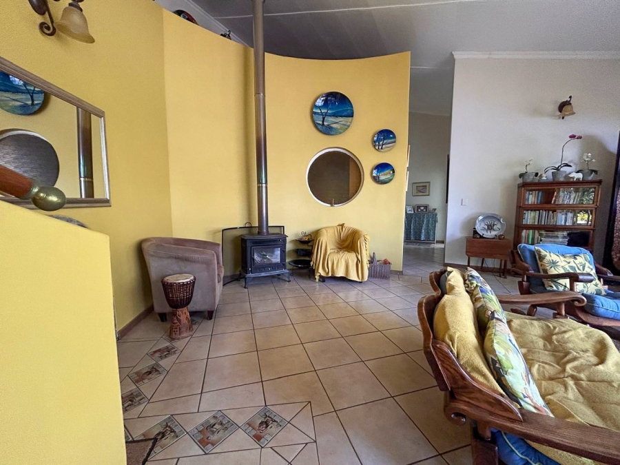 4 Bedroom Property for Sale in Lindequesdrif North West